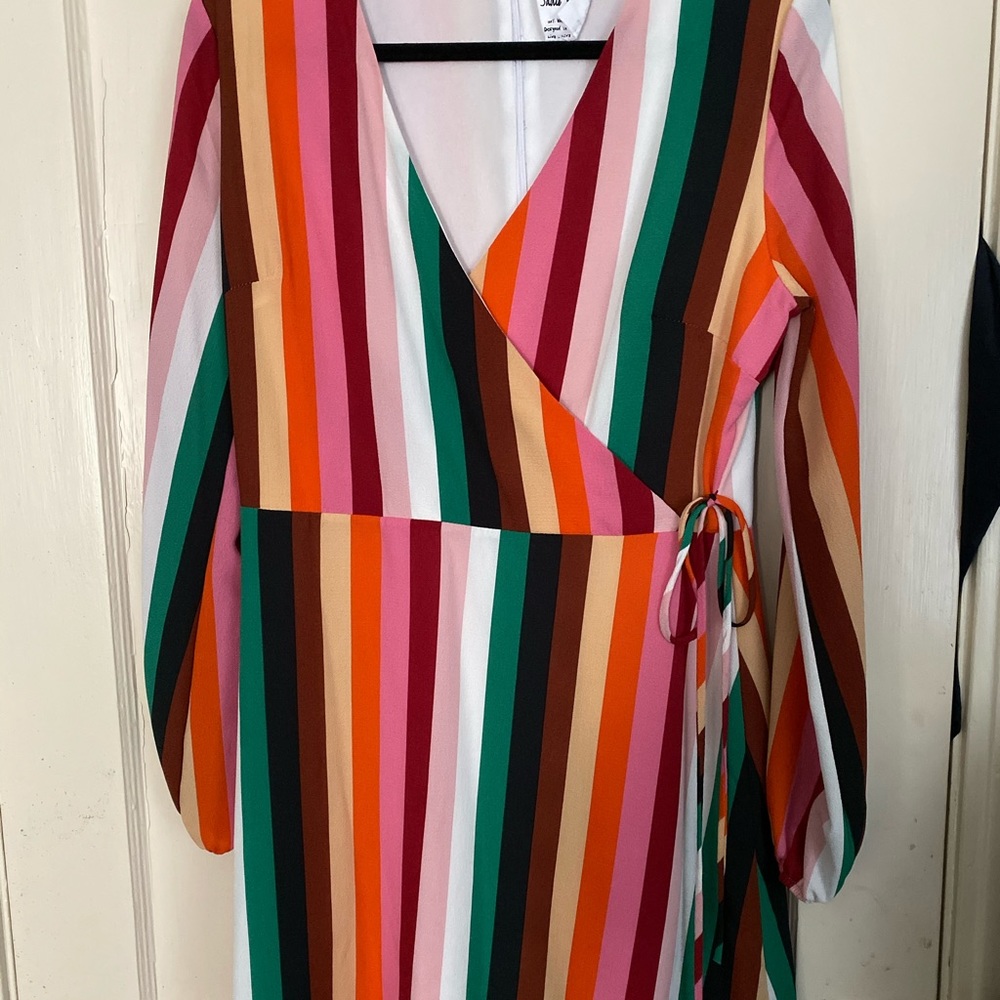 Striped dress, tie-waist, fairly low cut
